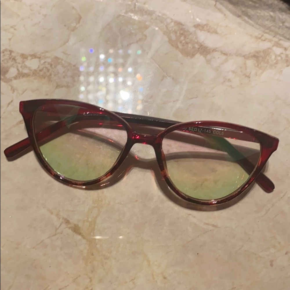 Eyeglasses